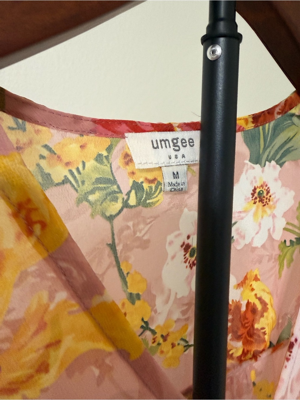 Umgee Pink Floral Ruffle Sleeve Blouse - Picture 5 of 5